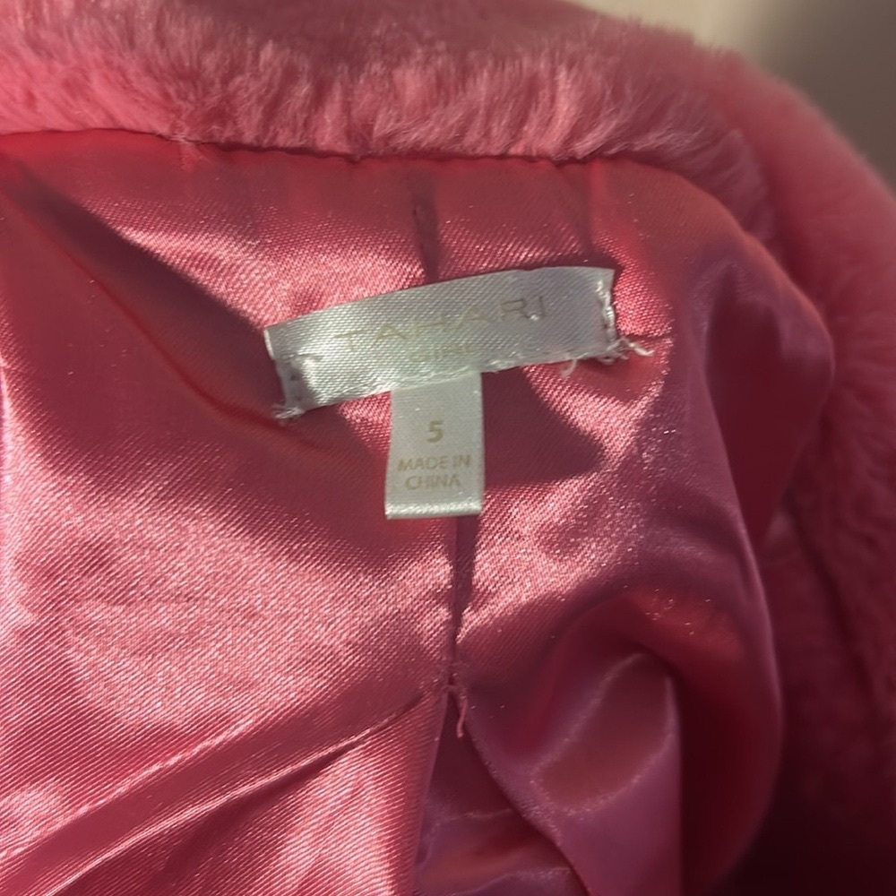 🎁 Preworn Holiday Special Occasion Toddler Girls Size 5 Coat Special Price 🎁 - Picture 5 of 5